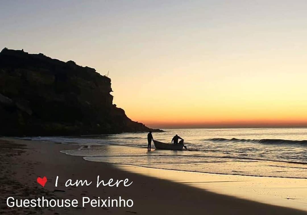 Guesthouse Peixinho Burgau Buitenkant foto